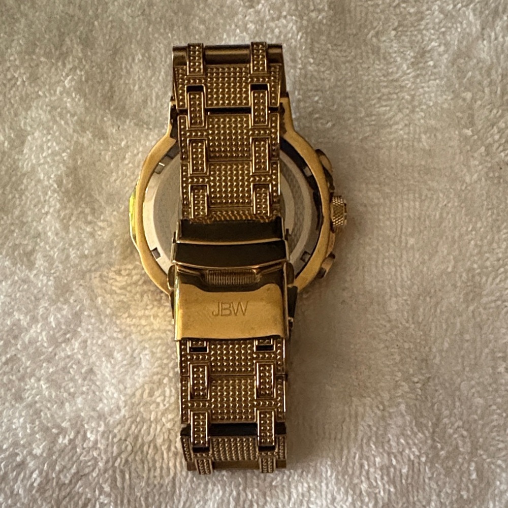Gold Men's Luxury Watch - Picture 4 of 5